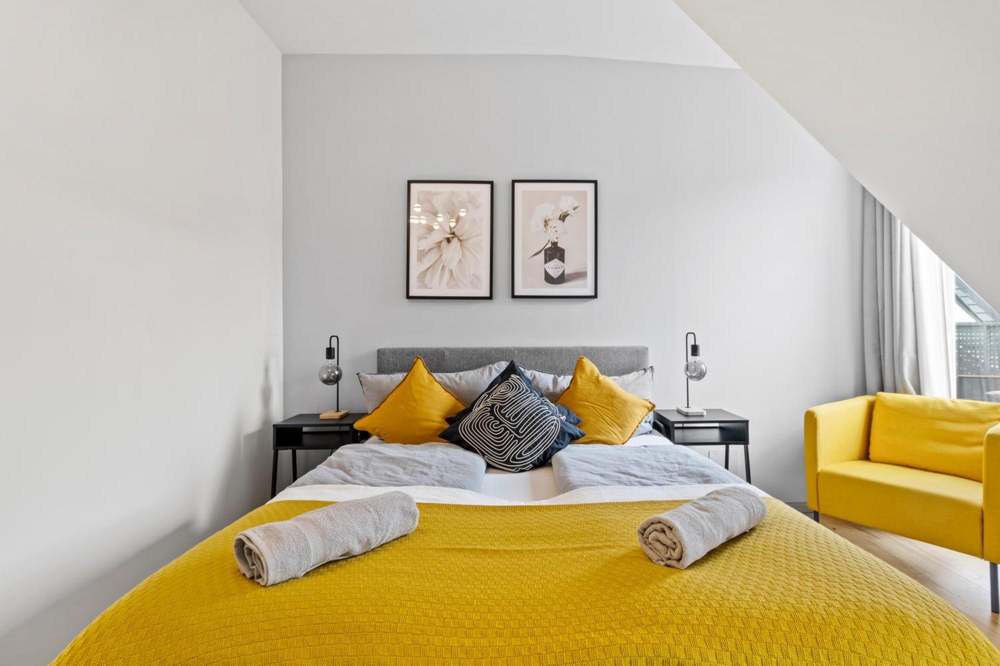 Terrace - 75 M² - Near Wiener Stadthalle Екстер'єр фото